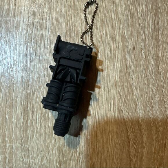 Roush  Engine Shape USB Flash Drive - Picture 2 of 3